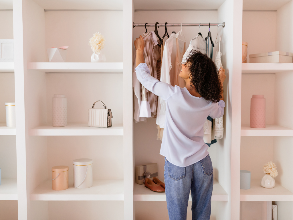 guarda-roupa cápsula